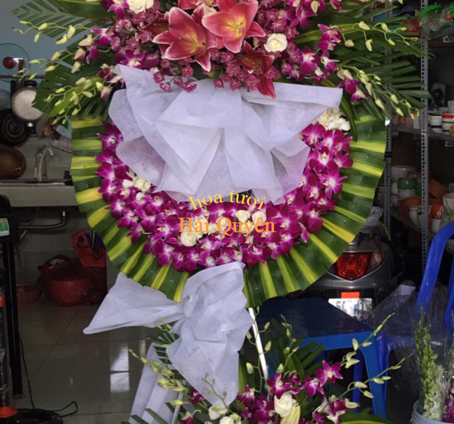 Hoa chia buồn hiện đại